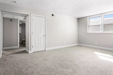 10 Willedrob Rd #26, Bloomington, IL 61701 photo 2