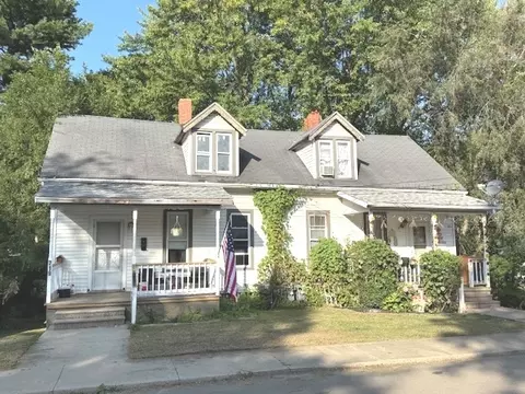 717 Madison Ave, Dixon, IL 61021 photo 2