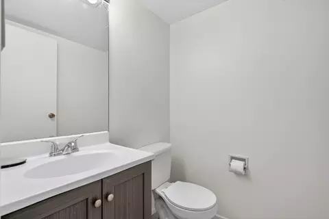 Bath - 1123 Sausalito Ct, Bartlett, IL 60103 photo 1 of 3