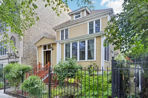 4415 N Ashland Ave, Chicago, IL 60640