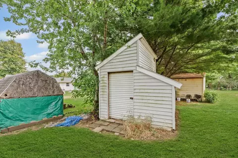 Exterior - 502 Ridge Rd, Philo, IL 61864 photo 5 of 9