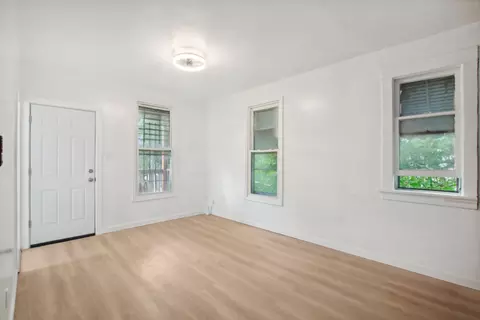 15 E 118th St, Chicago, IL 60628 photo 3