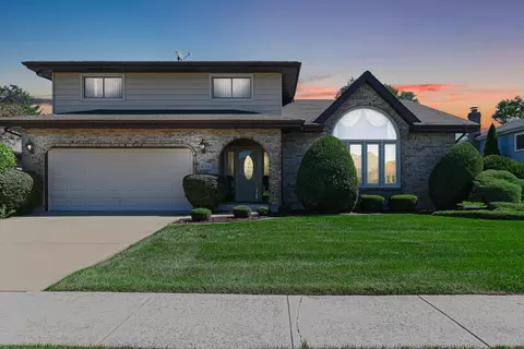 433 Wheatfield Rd, Matteson, IL 60443