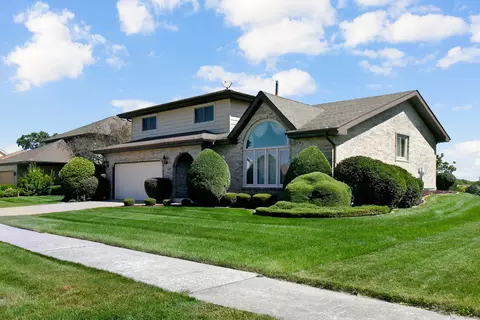 Exterior - 433 Wheatfield Rd, Matteson, IL 60443 photo 3 of 5