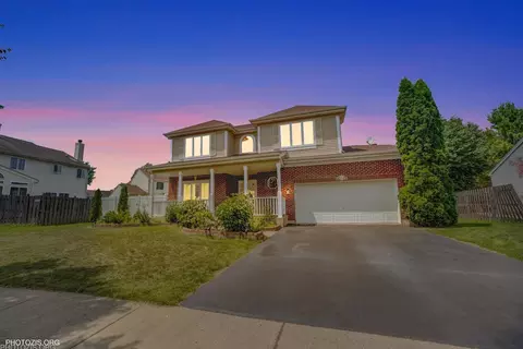 2981 Geneva Ln, Lake In The Hills, IL 60156