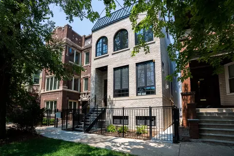 3446 N Oakley Ave, Chicago, IL 60618