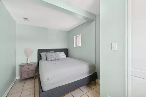 2727 N Artesian Ave, Chicago, IL 60647 photo 18
