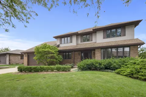 8249 161st Pl, Tinley Park, IL 60477