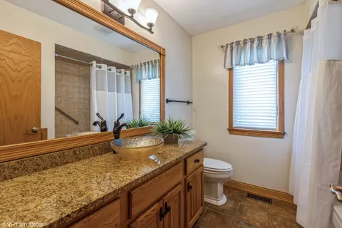 1440 Brandywine Dr, Munster, IN 46321 photo 12