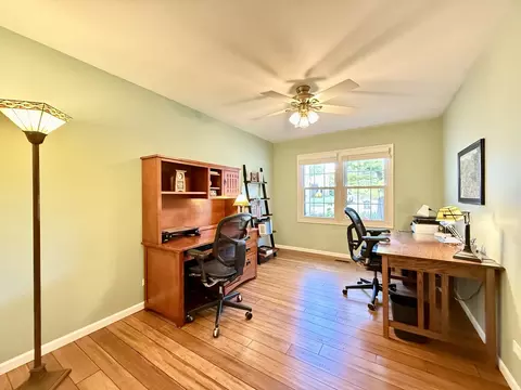 Other - 1118 Oakview Dr, Wheaton, IL 60187 photo 5 of 9