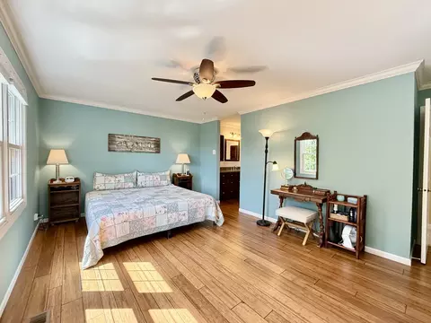 Other - 1118 Oakview Dr, Wheaton, IL 60187 photo 6 of 9