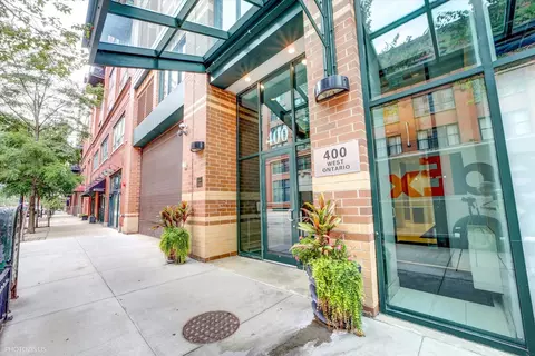 400 W Ontario St #606, Chicago, IL 60654