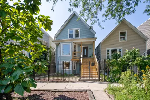 2046 N Hamlin Ave, Chicago, IL 60647