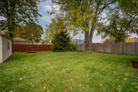 514 S 4th Ave, Des Plaines, IL 60016 photo 23