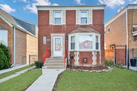 7249 S Albany Ave, Chicago, IL 60629