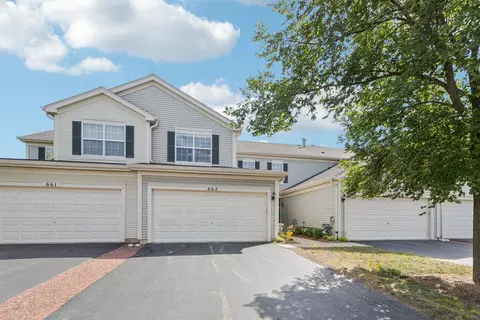 663 W Jonathan Dr, Round Lake, IL 60073