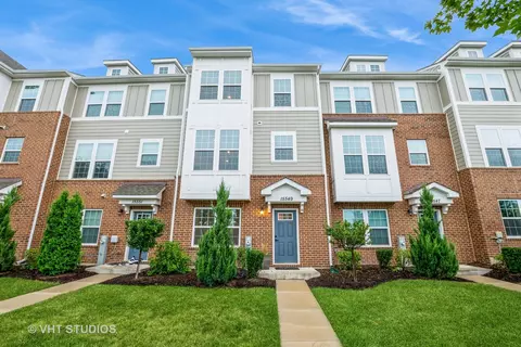 15549 Alice Mae Ct, Orland Park, IL 60462