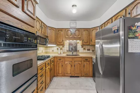 3206 Kingfisher Ct, Rolling Meadows, IL 60008 photo 11