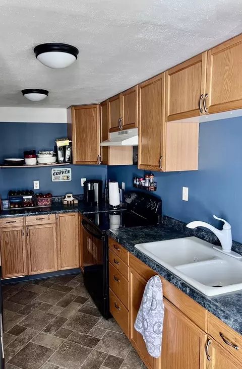 Kitchen - 1410 3rd Ave, Sterling, IL 61081 photo 2 of 2