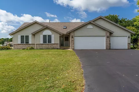 144 Bristlewood Ct, Rockton, IL 61072