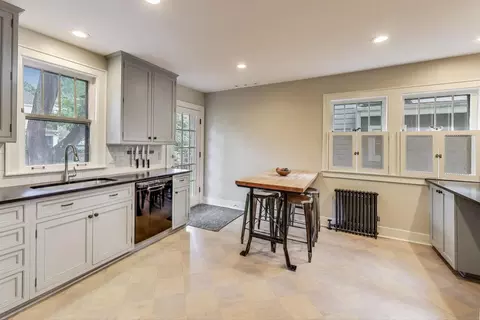 623 Judson Ave, Evanston, IL 60202 photo 11