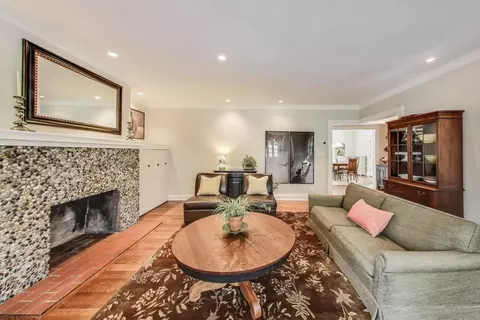 623 Judson Ave, Evanston, IL 60202 photo 8