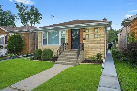 Exterior - 62 E 144th St, Riverdale, IL 60827 photo 3 of 5