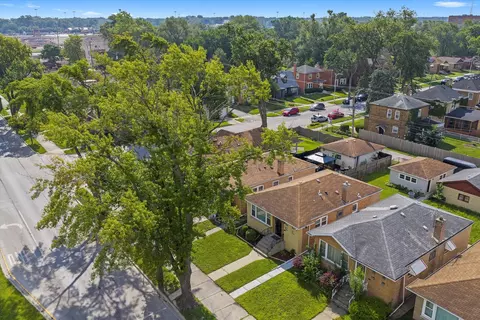 View/Area - 62 E 144th St, Riverdale, IL 60827 photo 1 of 3