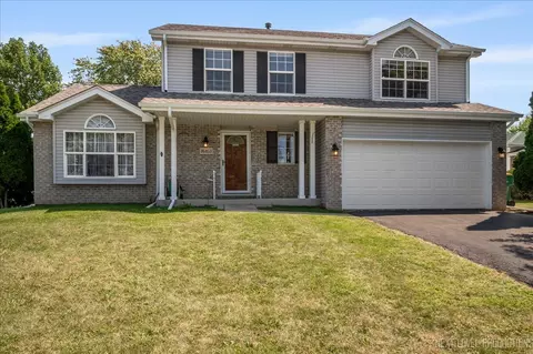 16453 Timberview Dr, Plainfield, IL 60586