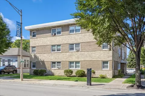 929 S Oak Park Ave #1NE, Oak Park, IL 60304