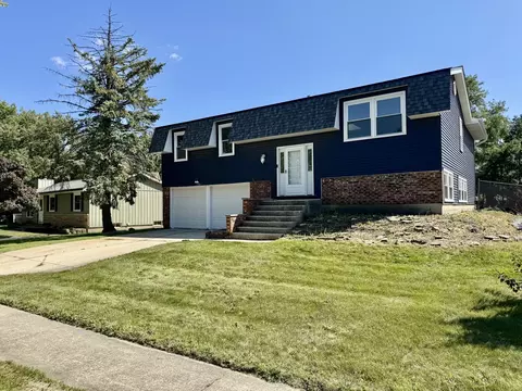 7741 W Kingston Dr, Frankfort, IL 60423