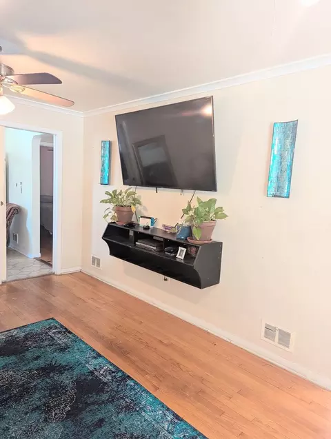 Living - 549 E 103rd Pl, Chicago, IL 60628 photo 2 of 2