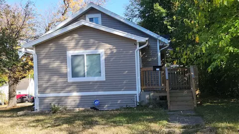 317 N Horace Ave, Rockford, IL 61101