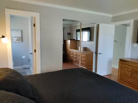 8741 S Cranbrook Ln, Bridgeview, IL 60455 photo 16
