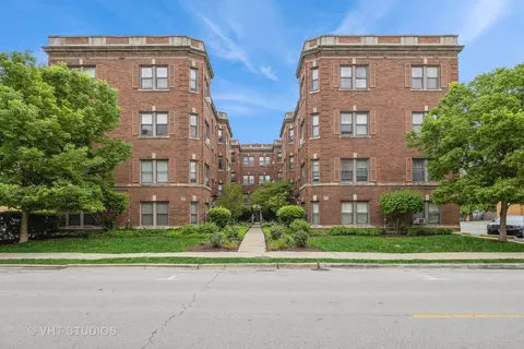 50 Forest Ave #3S, Riverside, IL 60546