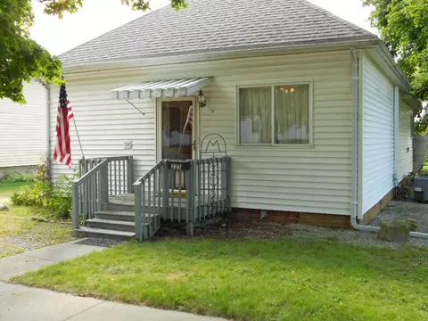 223 N Linden St, Toluca, IL 61369