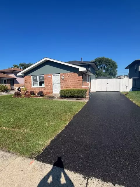 14525 Oakley St, Dixmoor, IL 60426