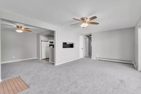 Living - 301 E Plainfield Rd #4, La Grange, IL 60525 photo 1 of 2