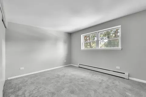 Bedroom - 301 E Plainfield Rd #4, La Grange, IL 60525 photo 2 of 2