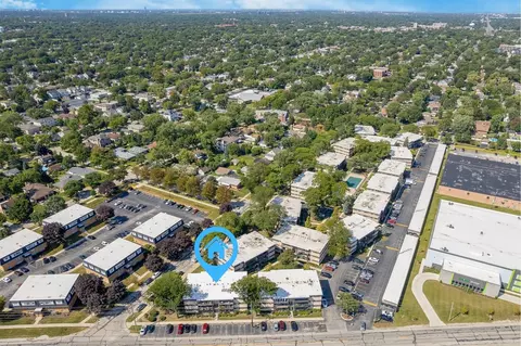 View/Area - 301 E Plainfield Rd #4, La Grange, IL 60525 photo 1 of 2