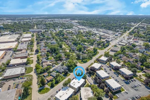 View/Area - 301 E Plainfield Rd #4, La Grange, IL 60525 photo 2 of 2
