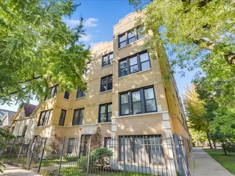 2711 W Altgeld St #2, Chicago, IL 60647