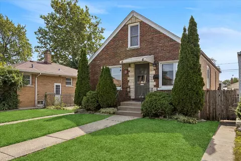 7241 W 62nd St, Summit, IL 60501
