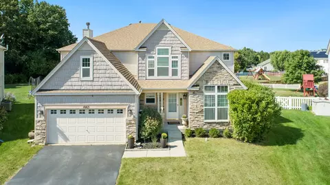 1063 Joy Ct, Antioch, IL 60002