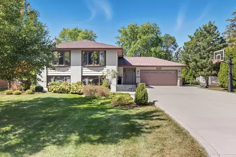 6 N464 Neva Ter, Itasca, IL 60143