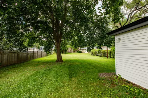 Exterior - 408 S Maple St, Itasca, IL 60143 photo 4 of 4