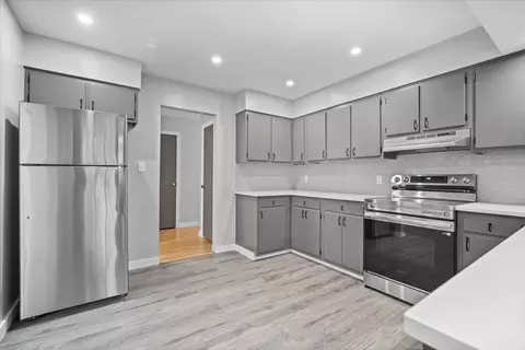 Kitchen - 105 Ambrose Way, Normal, IL 61761 photo 2 of 4