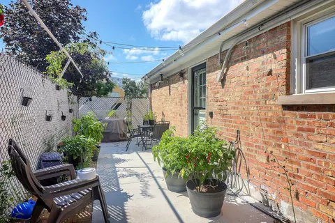Exterior - 417 Hyde Park Ave, Hillside, IL 60162 photo 2 of 4