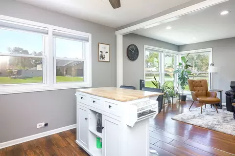Kitchen - 417 Hyde Park Ave, Hillside, IL 60162 photo 4 of 4