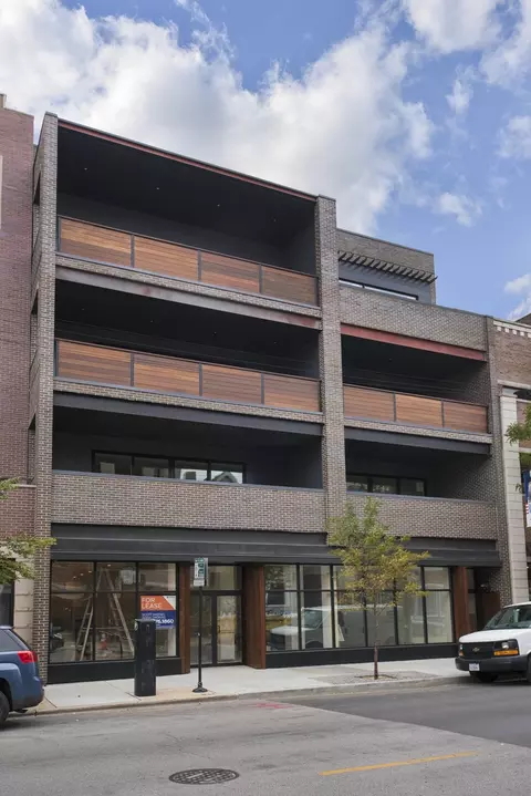 1342 W Belmont Ave #3E, Chicago, IL 60657
